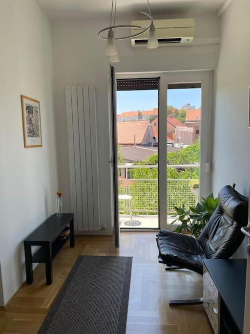 Spacious 3Br/2Bt Apartment With A/C In City Center Zagreb Exterior foto